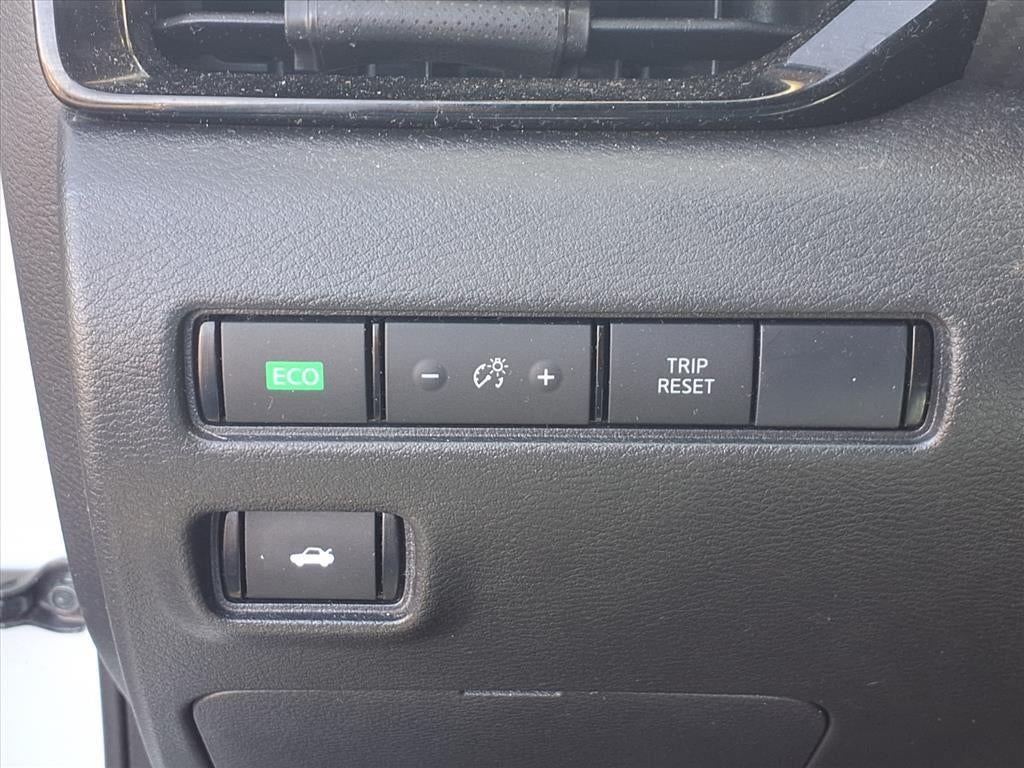 2022 Nissan Sentra SV Xtronic CVT