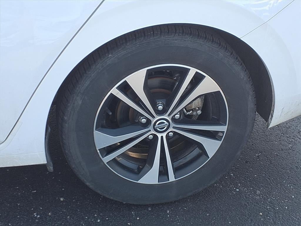 2022 Nissan Sentra SV Xtronic CVT