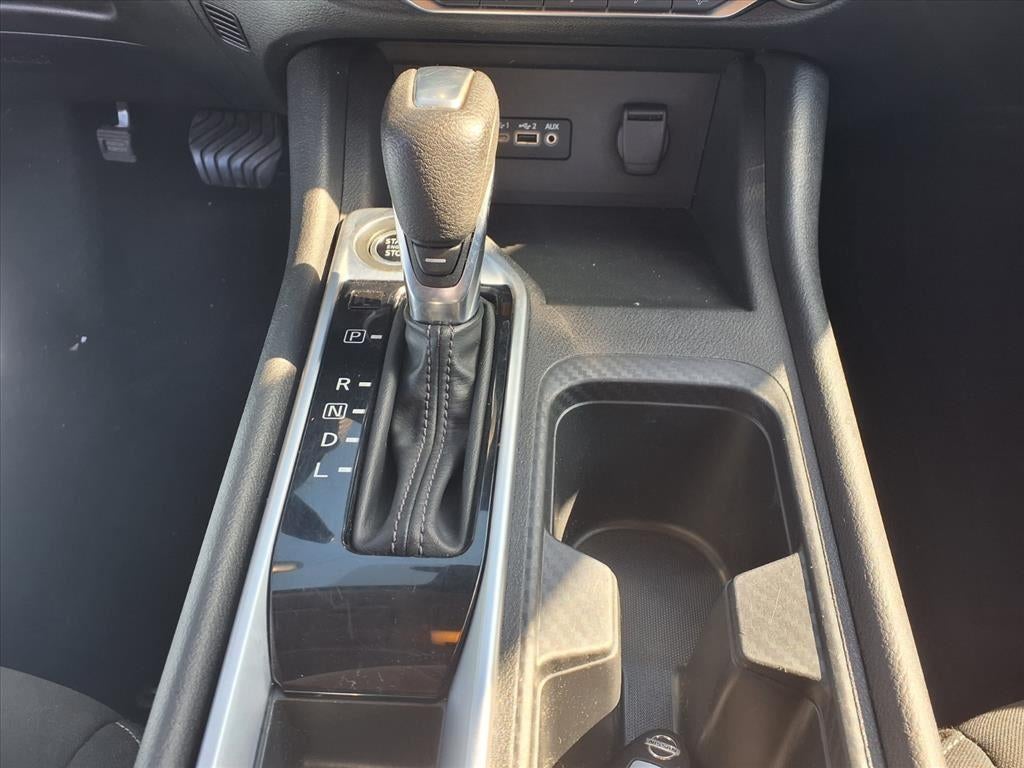 2022 Nissan Sentra SV Xtronic CVT