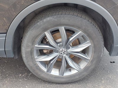 2023 Volkswagen Tiguan SE