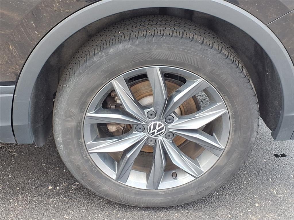 2023 Volkswagen Tiguan SE