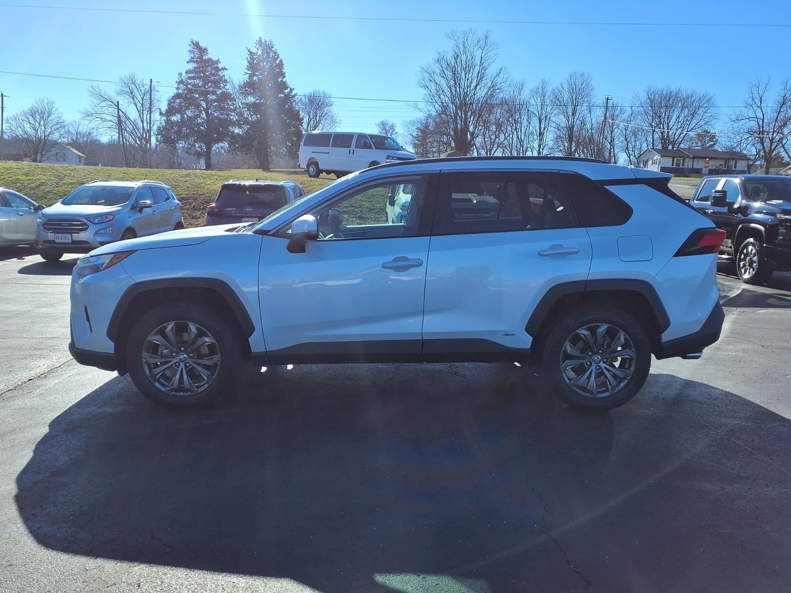 2023 Toyota RAV4 Hybrid XLE Premium