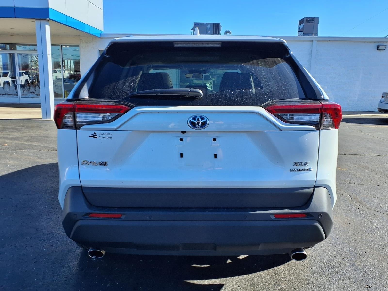 2023 Toyota RAV4 Hybrid XLE Premium