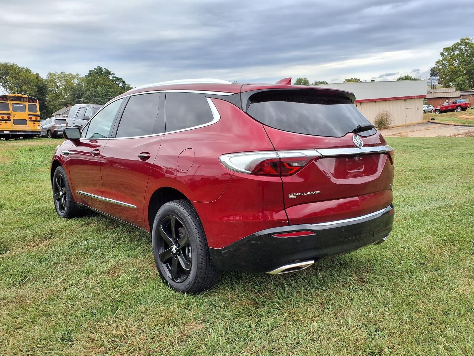 2023 Buick Enclave Essence