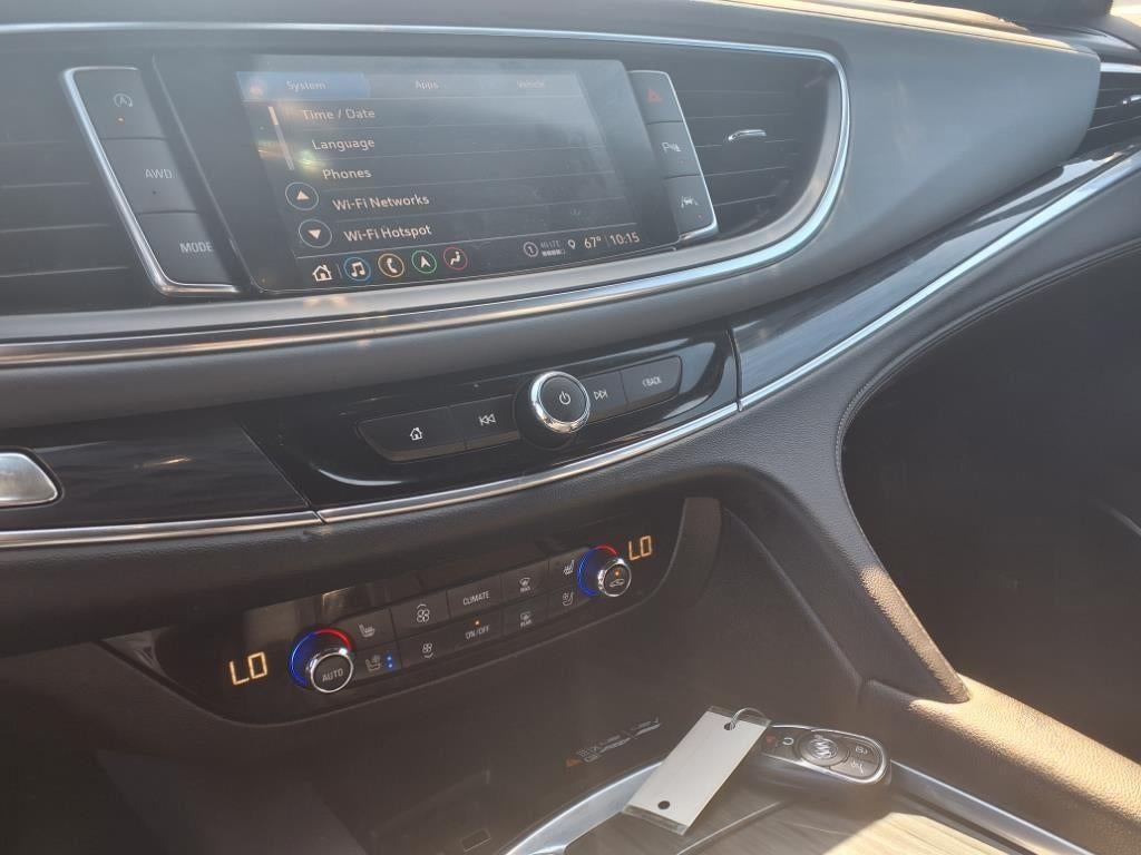 2023 Buick Enclave Premium