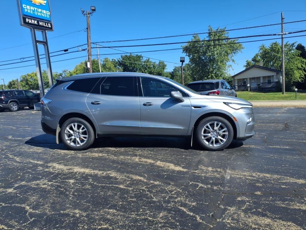 2023 Buick Enclave Premium