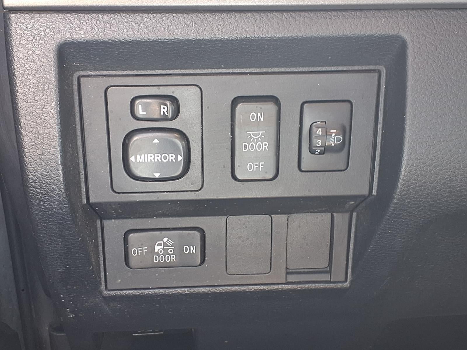2016 Toyota Tundra SR5 4.6L V8