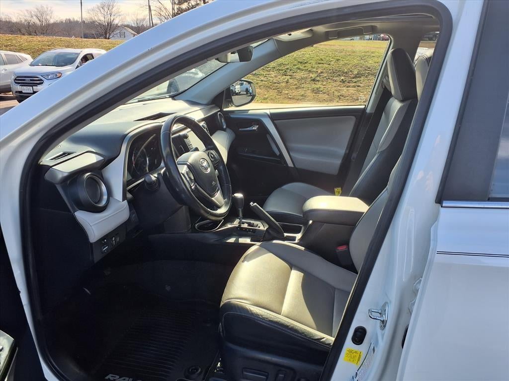 2016 Toyota RAV4 Hybrid Limited