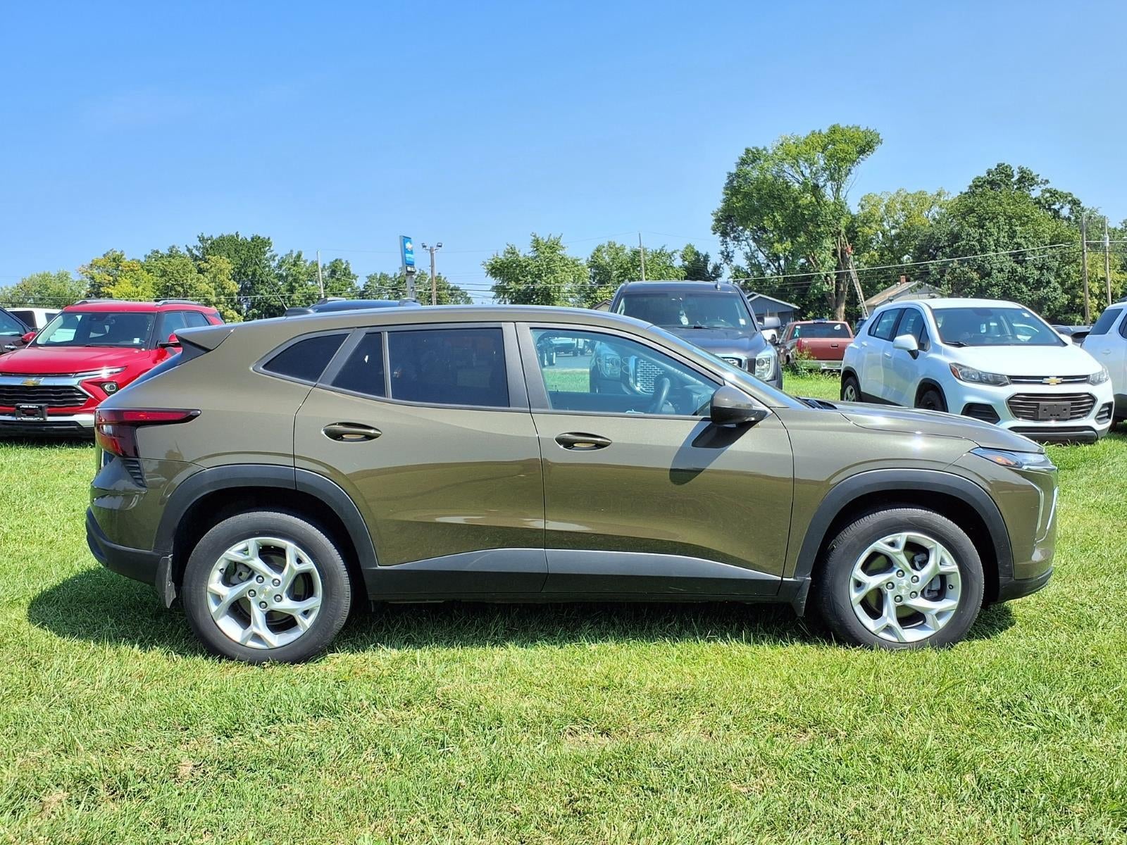 2024 Chevrolet Trax LS