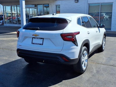 2026 Chevrolet Trax LS