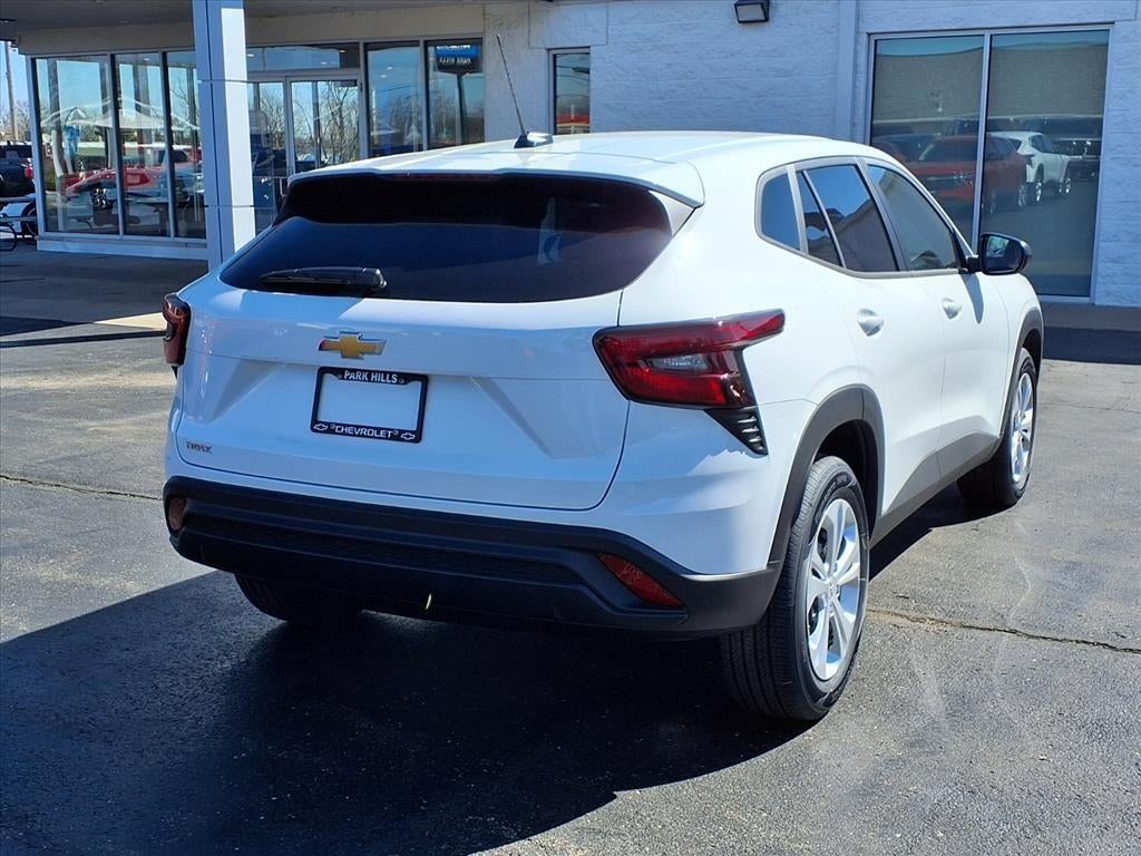 2026 Chevrolet Trax LS