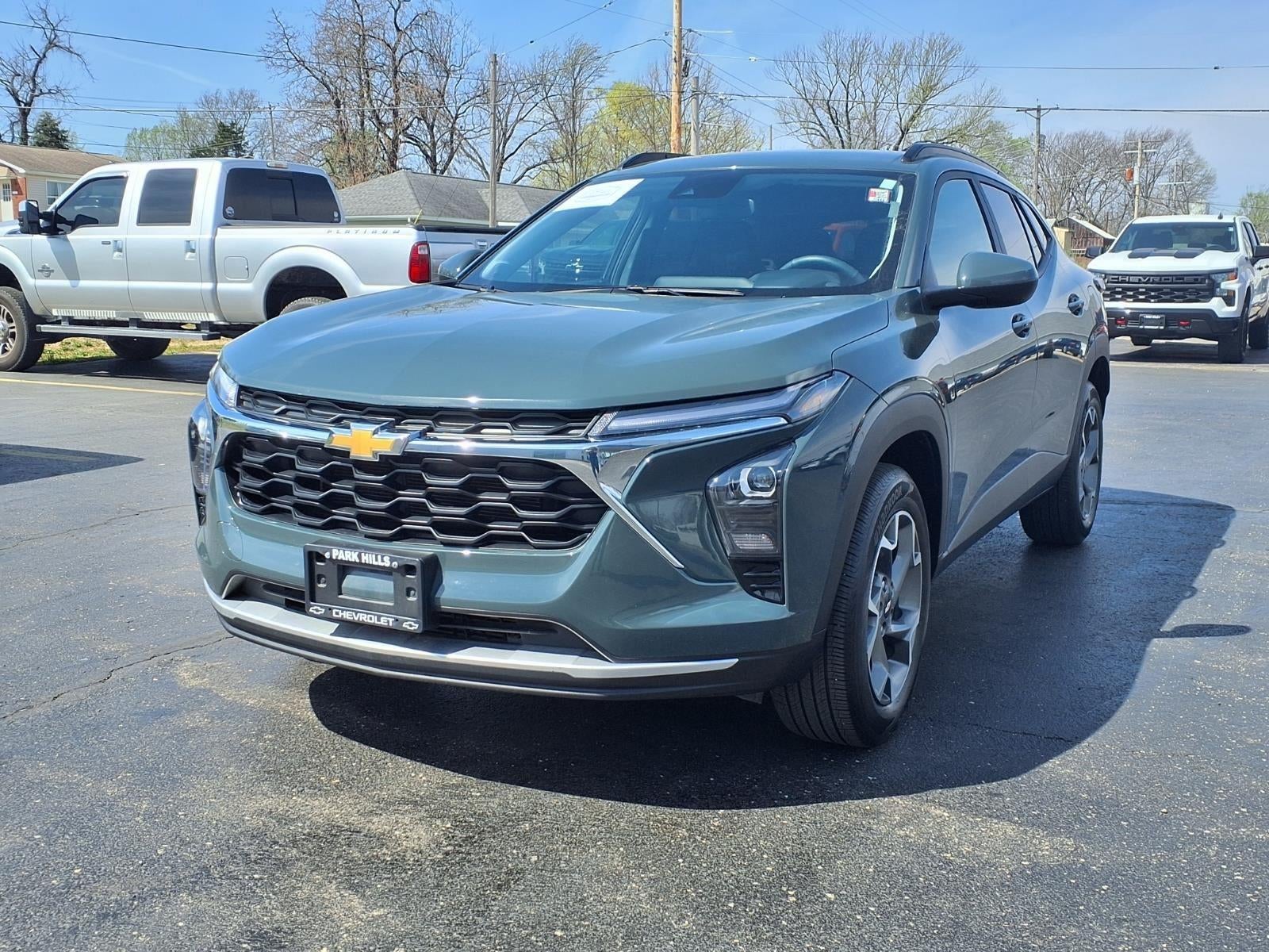 2025 Chevrolet Trax LT