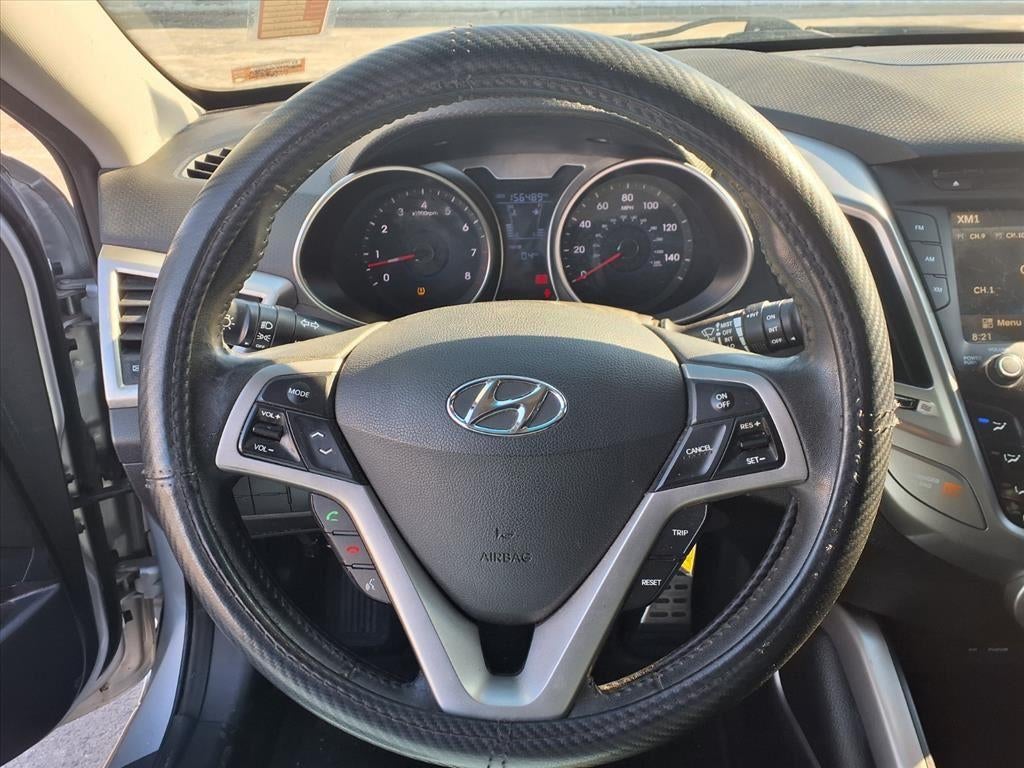 2012 Hyundai Veloster Base w/Black