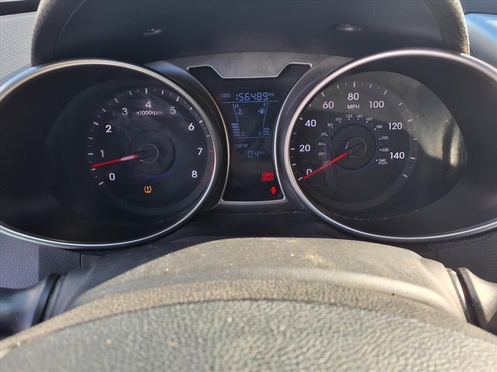 2012 Hyundai Veloster Base w/Black