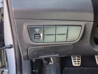 2012 Hyundai Veloster Base w/Black