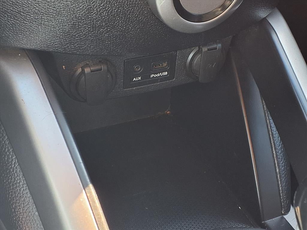 2012 Hyundai Veloster Base w/Black