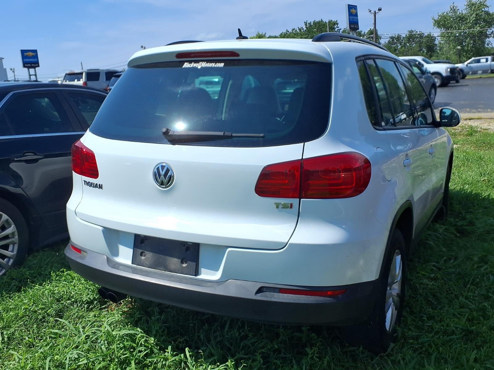 2016 Volkswagen Tiguan S