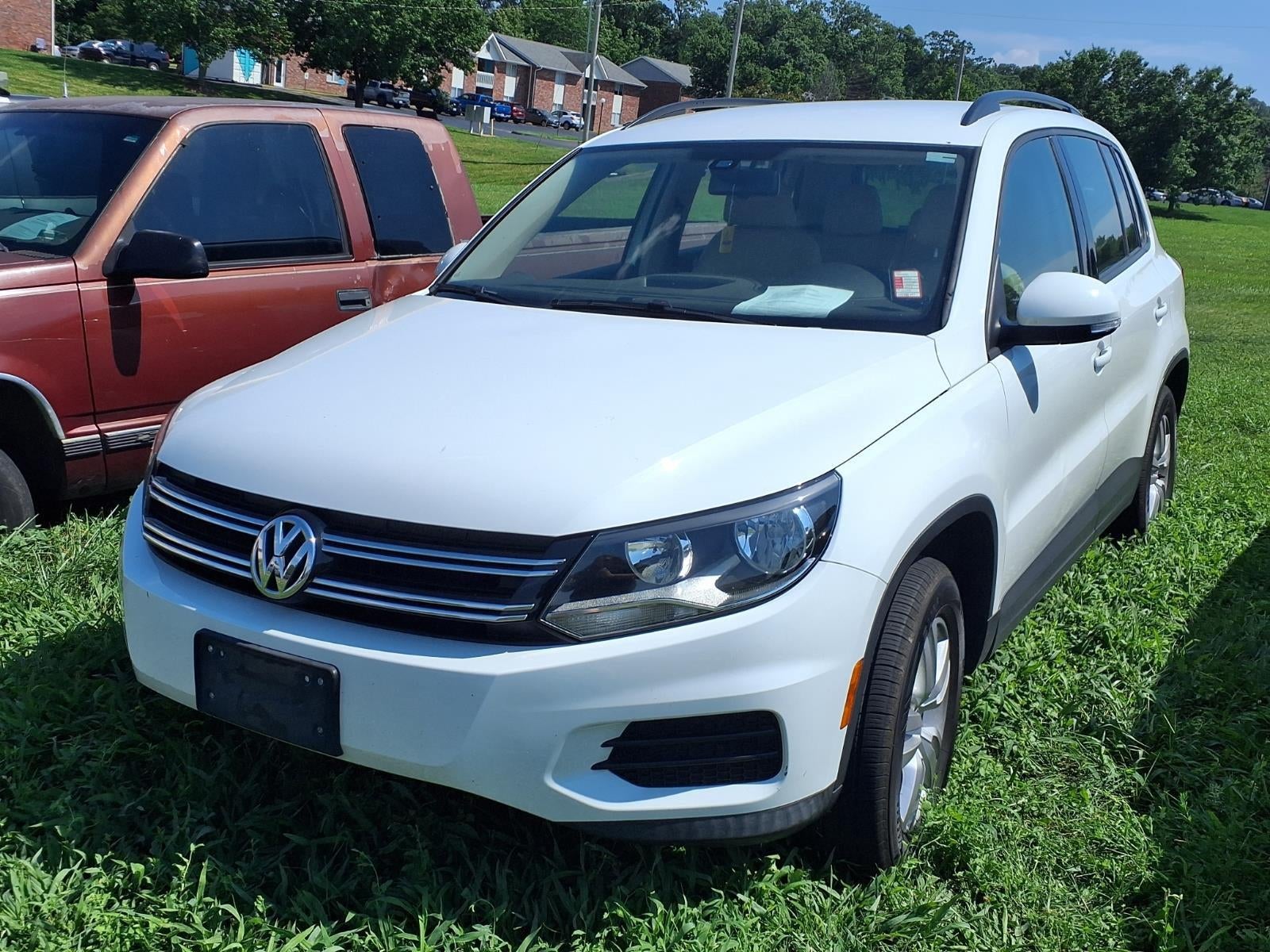 2016 Volkswagen Tiguan S